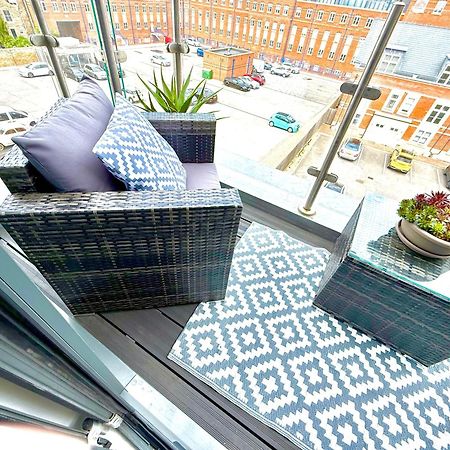 The Penthouse Margate, Balconies, Sea View, Gated Parking, Air Con! Lägenhet Exteriör bild